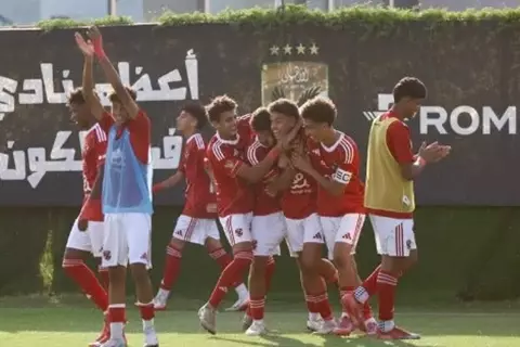 "سجل هدفا من ركنية".. نجل محمد يوسف يقود أهلي 2009 للفوز على بيراميدز